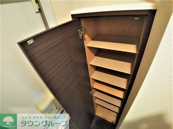 クレイノフラーズ アント ルポの物件内観写真